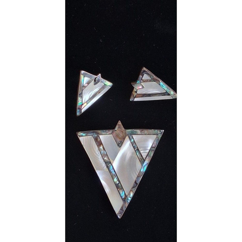 Vintage Abalone Inlay Pendant/Brooch and Post Earrings Set